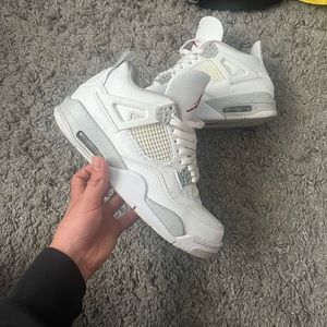 Jordan 4 white oreo